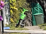 Long-range shot of bike at 100x