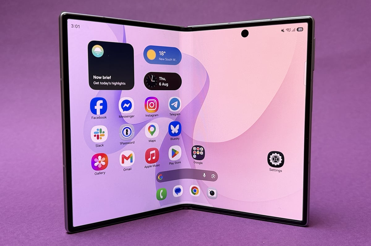 Samsung Galaxy Z Fold 8 Samsung Galaxy Z Fold 8