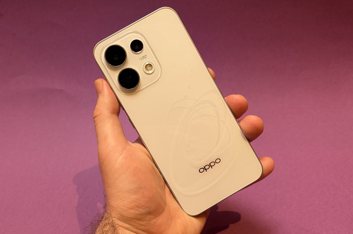 Back of the OPPO Reno 16 F Back of the OPPO Reno 16 F